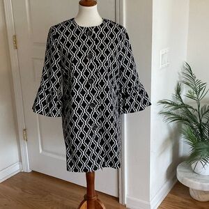 Elegant Black and White Patterned Dress